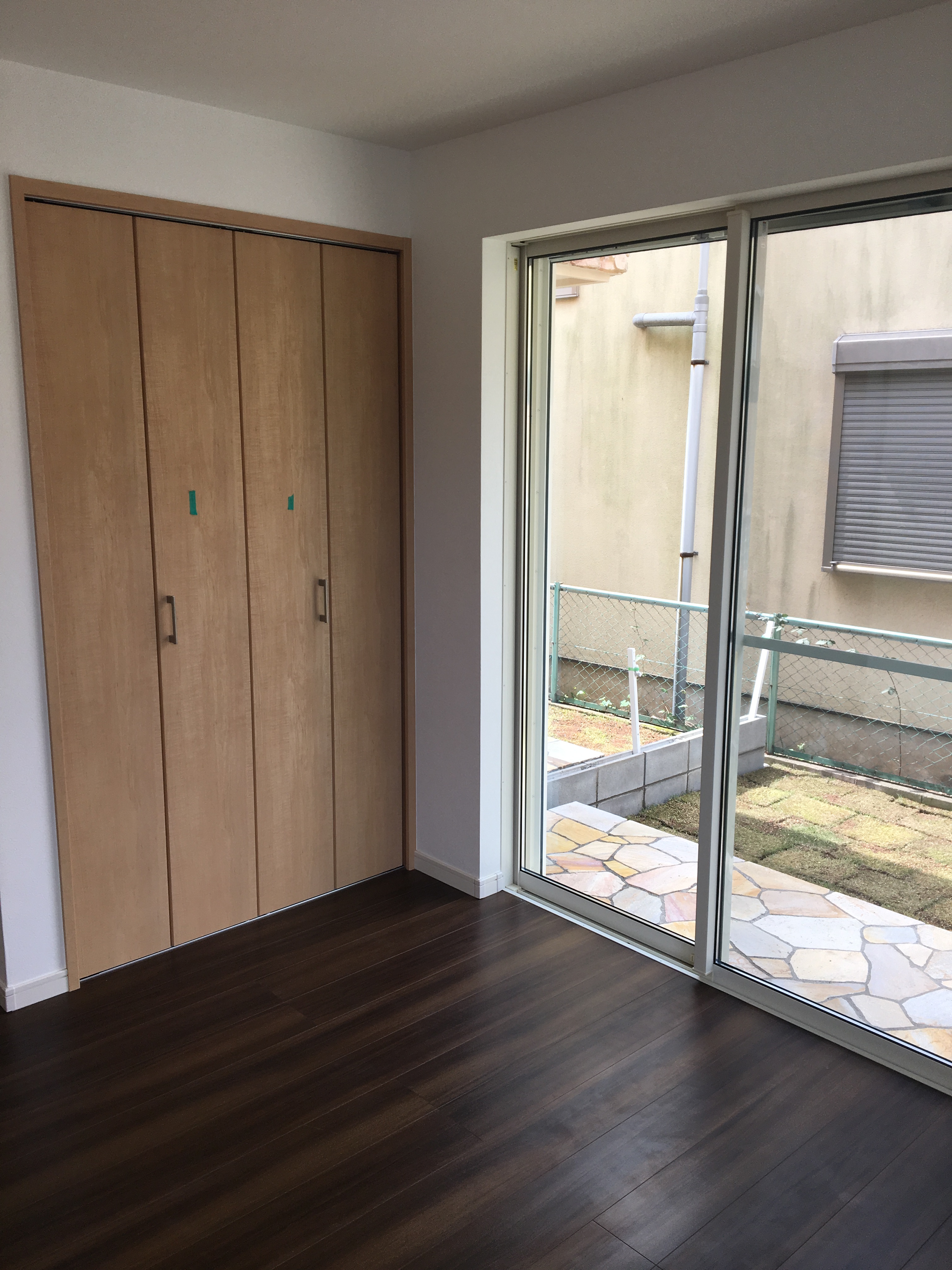 おしゃれな玄関が迎えてくれる家