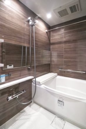 30160_572933_13_440_440