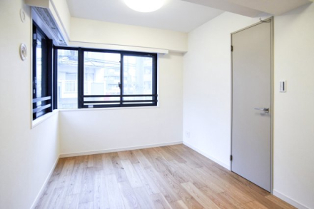 30160_573029_7_440_440