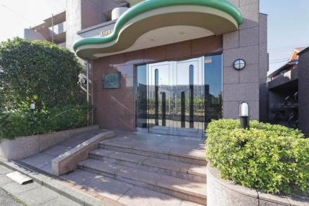 30160_573384_21_440_440