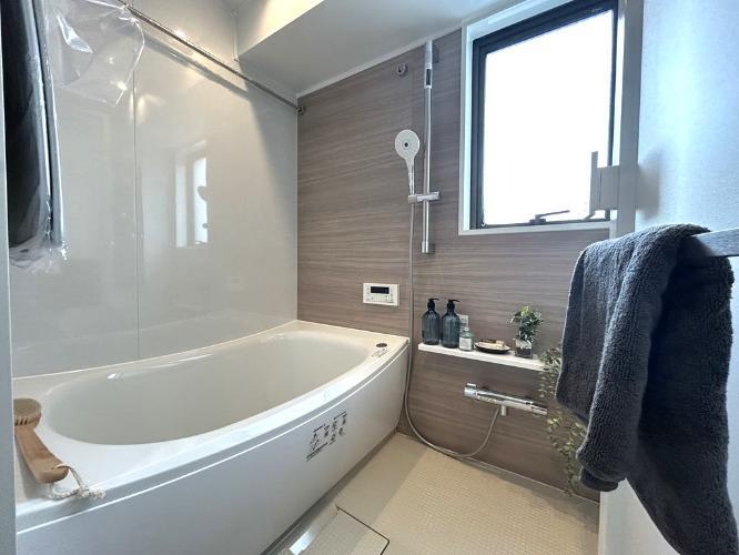 N269610000_img_13036418559256376947