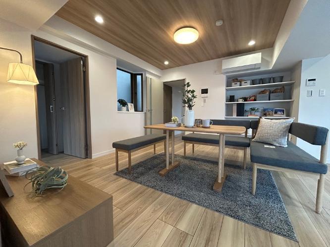 N269610000_img_13414500919342564897